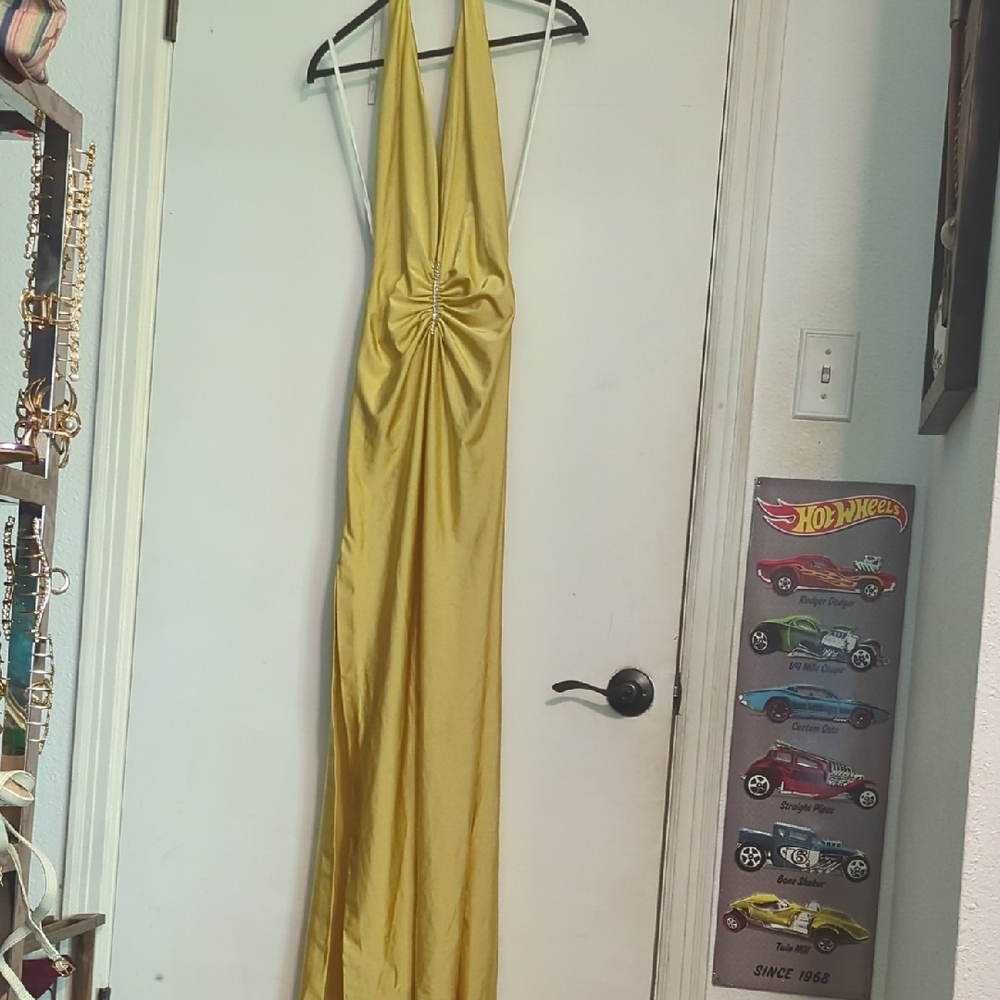 Elegant Backless Yellow Dress